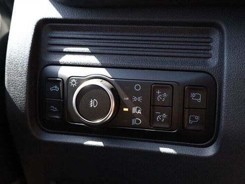Used 2026 Ford F350 Platinum AWD/4WD image 23