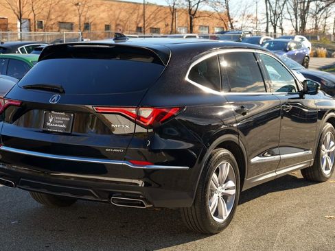 Used 2023 Acura MDX SH-AWD image 7