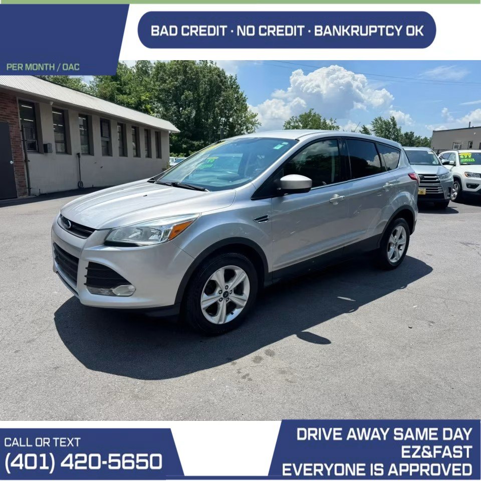Used 2016 Ford Escape SE AWD/4WD image 2