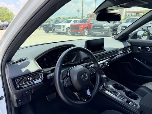 Used 2024 Honda Civic Sport image 19