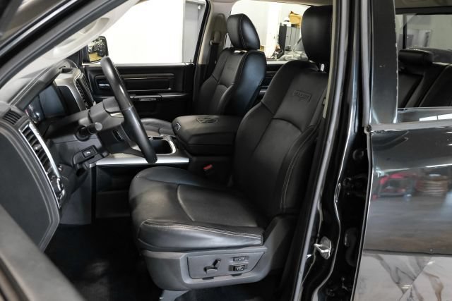 Used 2017 RAM 1500 Laramie w/ Convenience Group AWD/4WD image 30