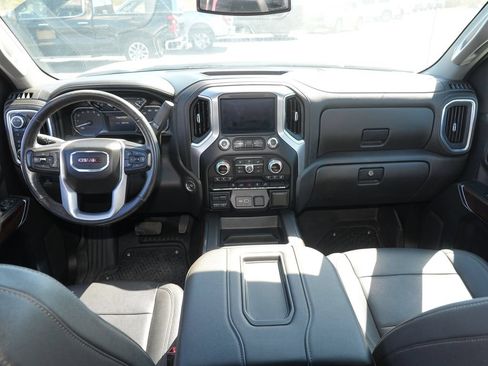 Used 2022 GMC Sierra 1500 SLT w/ SLT Premium Package AWD/4WD image 24