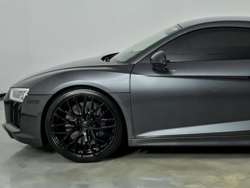 Used 2017 Audi R8 V10 plus AWD/4WD image 6