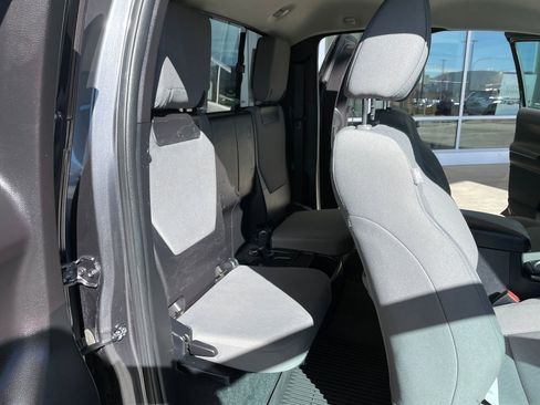 Certified 2020 Toyota Tacoma SR w/ SX Package image 14