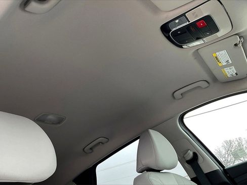 Used 2025 Hyundai Tucson SEL image 17