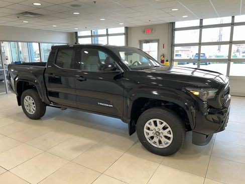 New 2026 Toyota Tacoma SR5 AWD/4WD image 1