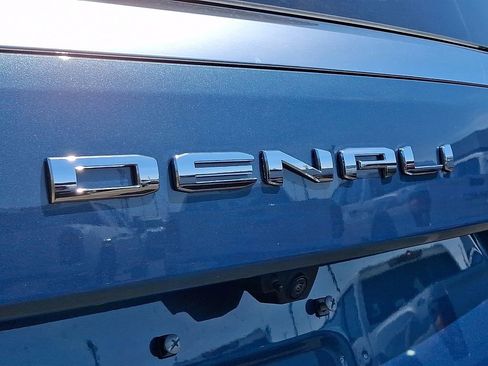 New 2026 GMC Yukon Denali w/ Sun & Power Step Package AWD/4WD image 20
