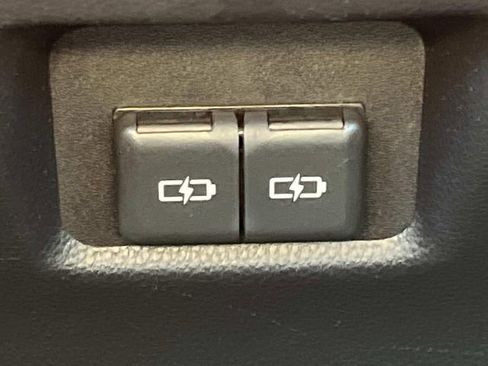 Used 2024 Toyota RAV4 XLE w/ Convenience Package AWD/4WD image 19