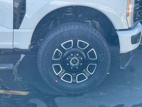 New 2026 Ford F350 Platinum image 15