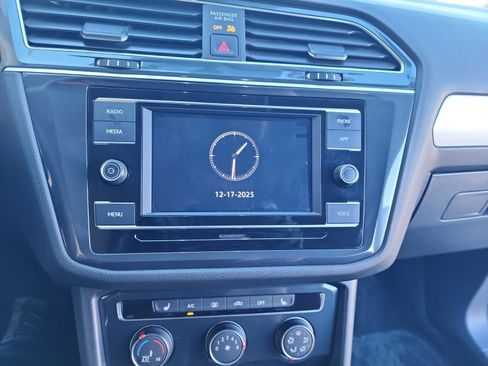 Used 2023 Volkswagen Tiguan S image 28