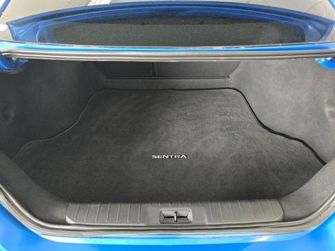 Used 2024 Nissan Sentra SV FWD image 15