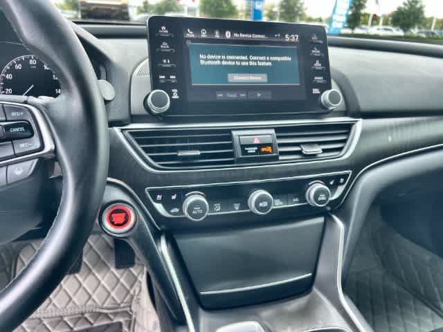 Used 2019 Honda Accord Touring image 18