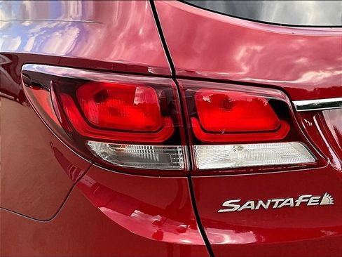 Used 2018 Hyundai Santa Fe AWD w/ SE Ultimate Tech Package 03 image 25