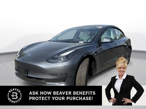 Used 2023 Tesla Model 3 Standard Range RWD image 1