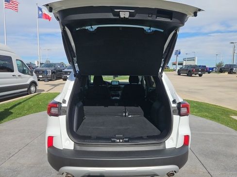 Certified 2024 Ford Escape Active image 9