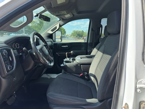 Used 2022 Chevrolet Silverado 2500 LT w/ Convenience Package AWD/4WD image 18