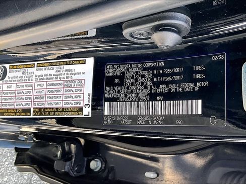 Used 2023 Toyota 4Runner TRD Off-Road AWD/4WD image 32