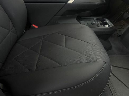 Used 2023 BMW iX xDrive50 w/ Convenience Package image 23