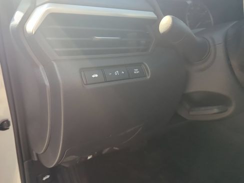 Used 2026 Nissan Altima 2.5 SV AWD/4WD image 12