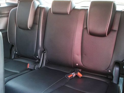 Used 2024 Honda Odyssey Elite image 10