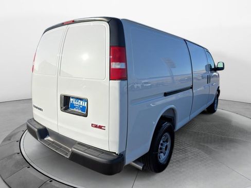 New 2025 GMC Savana 3500 Extended w/ Driver Convenience Package RWD image 5