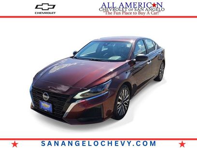 Used 2025 Nissan Altima 2.5 SV