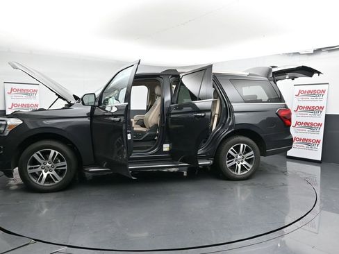 Used 2023 Ford Expedition Limited image 50