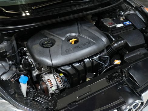 Used 2011 Hyundai Elantra GLS w/ Preferred Equipment Pkg 3 image 44