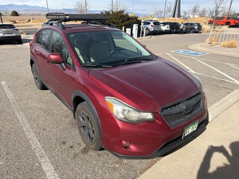 Used 2014 Subaru Crosstrek 2.0i Premium image 4