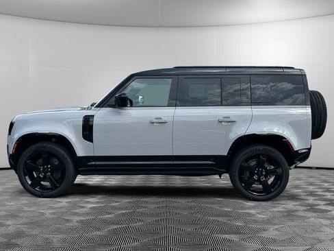 New 2026 Land Rover Defender 110 X-Dynamic SE AWD/4WD image 2