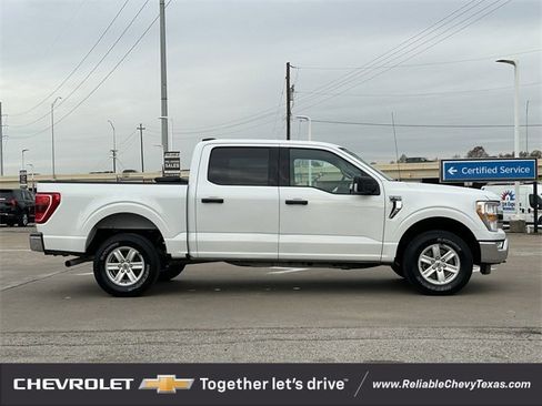 Used 2021 Ford F150 XLT w/ Equipment Group 301A Mid image 3