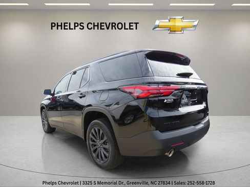 Certified 2023 Chevrolet Traverse RS FWD image 6