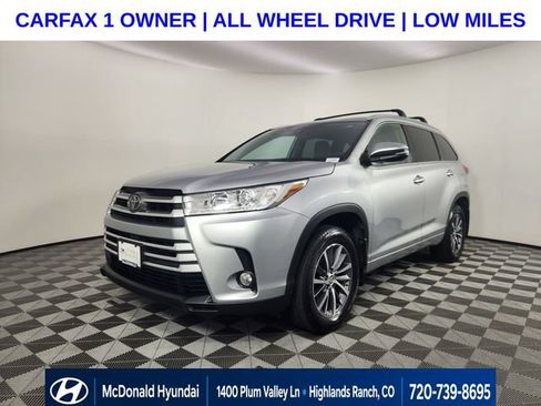 Used 2018 Toyota Highlander XLE AWD/4WD image 1