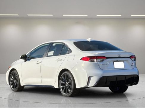 New 2026 Toyota Corolla SE FWD image 6
