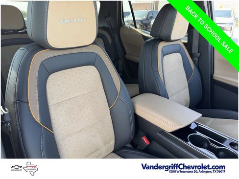 Used 2026 Chevrolet Equinox ACTIV AWD/4WD image 24
