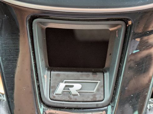 Used 2019 Volkswagen Jetta R-Line image 31