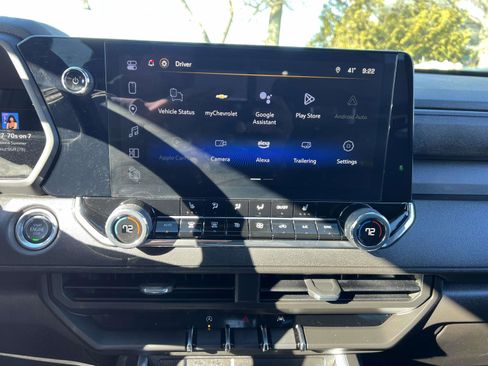 Certified 2025 Chevrolet Colorado Trail Boss w/ Midnight Edition image 23