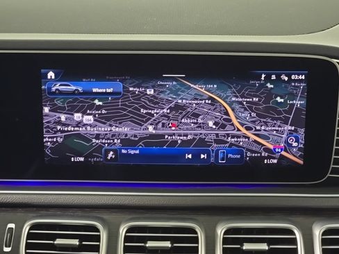 Certified 2025 Mercedes-Benz GLE 450e 4MATIC w/ Driver Assistance Package image 20