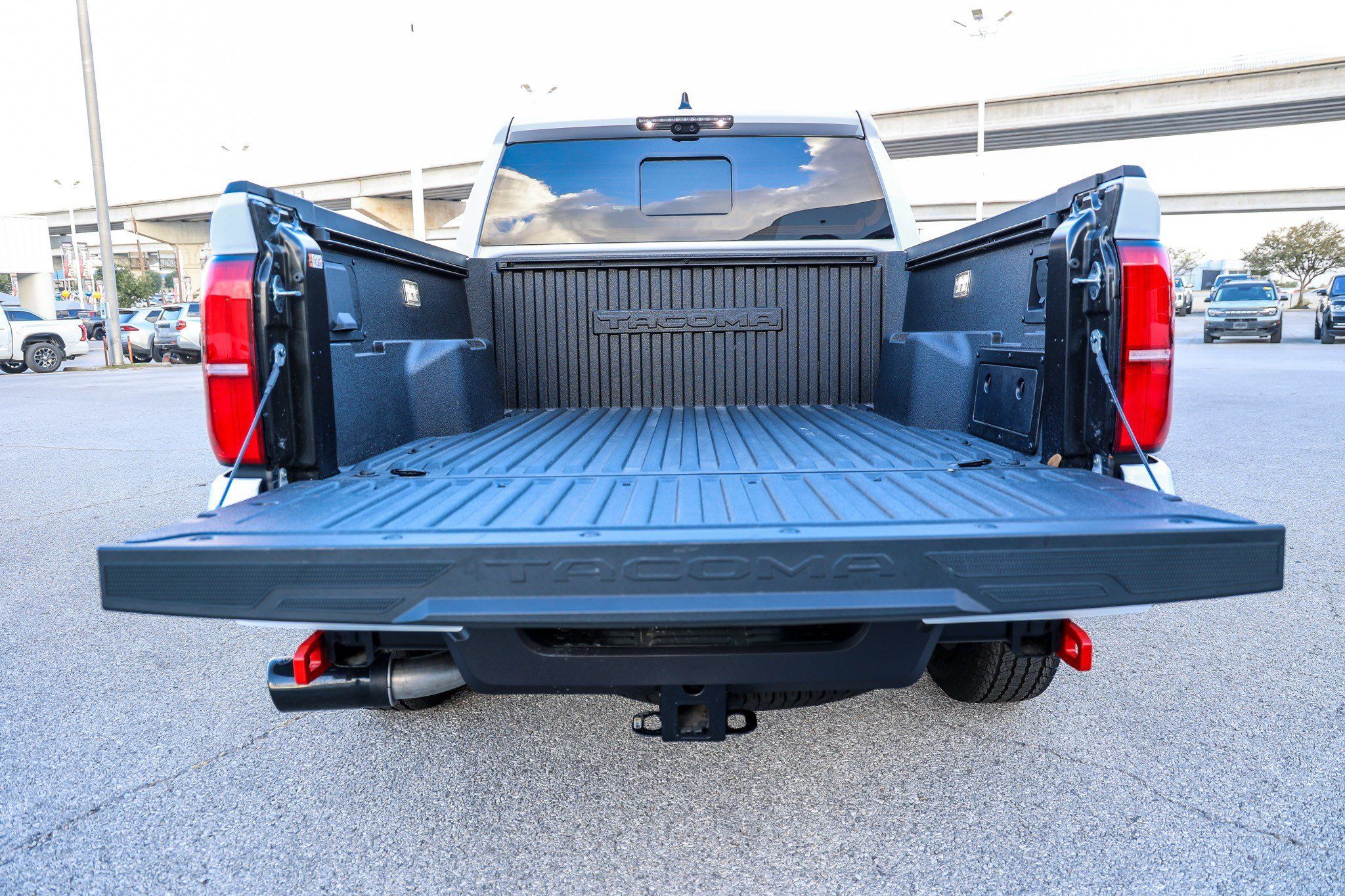 Certified 2026 Toyota Tacoma TRD Off-Road w/ TRD Off Road Premium Package AWD/4WD image 12