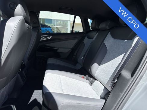 Used 2023 Volkswagen ID.4 Pro AWD/4WD image 25