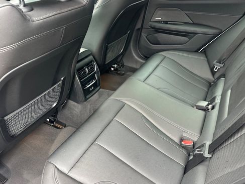 Certified 2023 BMW i4 eDrive35 image 15