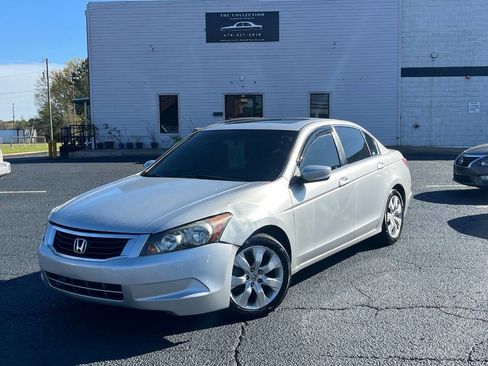Used 2010 Honda Accord EX image 1