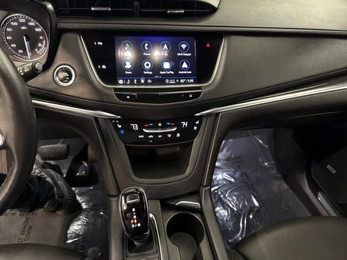 Used 2022 Cadillac XT5 Premium Luxury FWD image 34