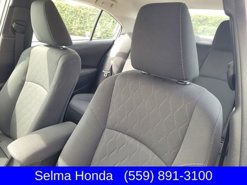 Used 2023 Toyota Corolla LE image 12