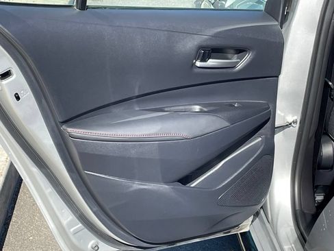 Used 2025 Toyota Corolla SE w/ SE Premium Package FWD image 13