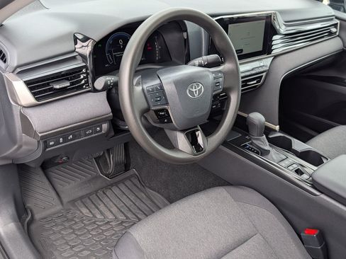 Used 2026 Toyota Camry LE FWD image 14