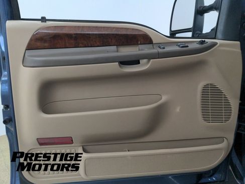 Used 2004 Ford F350 Lariat AWD/4WD image 20