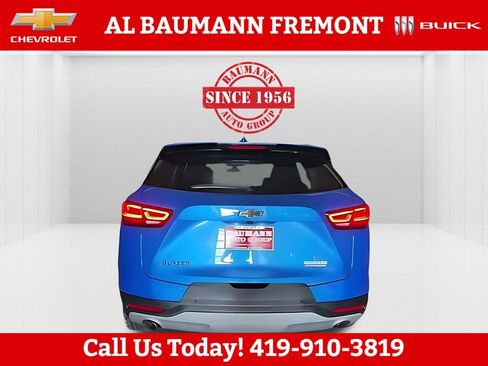 Used 2024 Chevrolet Blazer LT w/ Convenience Package image 2
