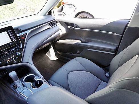 Used 2024 Toyota Camry LE FWD image 20