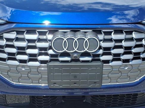 Used 2025 Audi Q5 Prestige AWD/4WD image 25